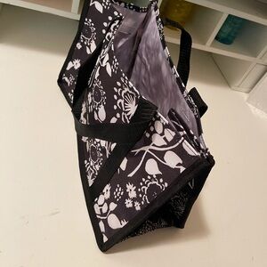 Thirty-one new lunch ag for a teacher or  workers